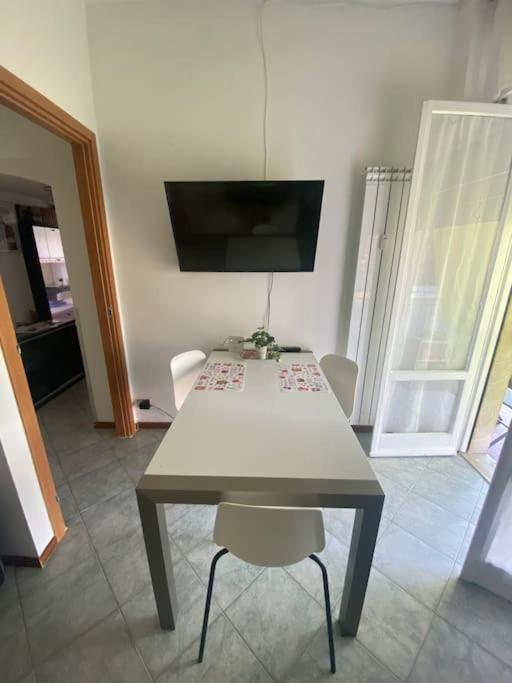 Lovely Flat, Super Connected To The Centre,Wifi,4P Milan Exterior photo